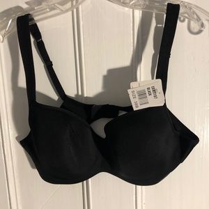 Essential Bodywear 38B bra - NWT